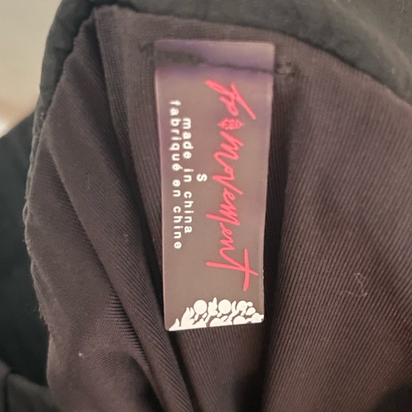 Free People “The Way Home Shorts” - Picture 4 of 4